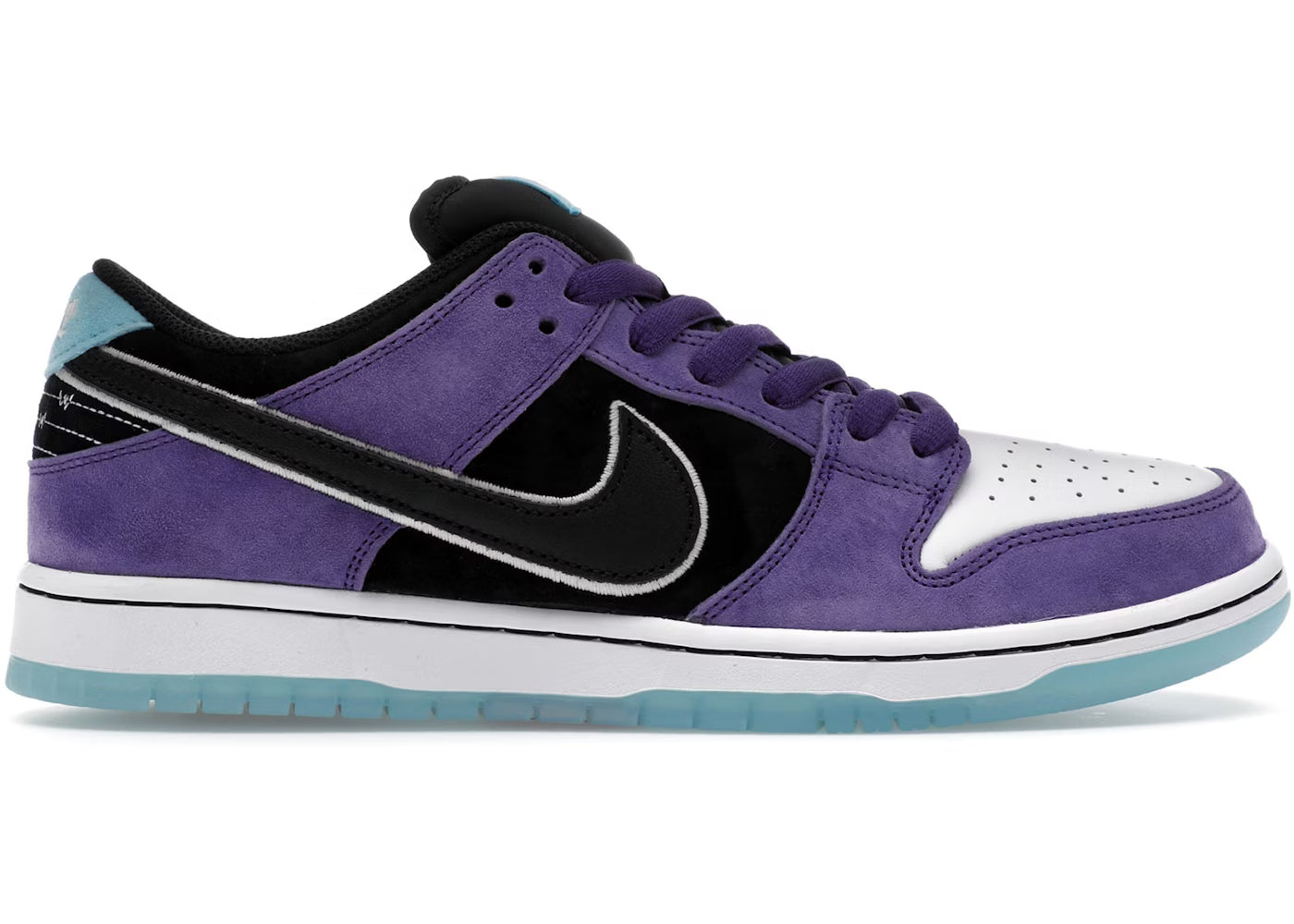 Nike SB Dunk Low 'Hayley Wilson'